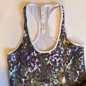 Lululemon size 6 matching top and leggings